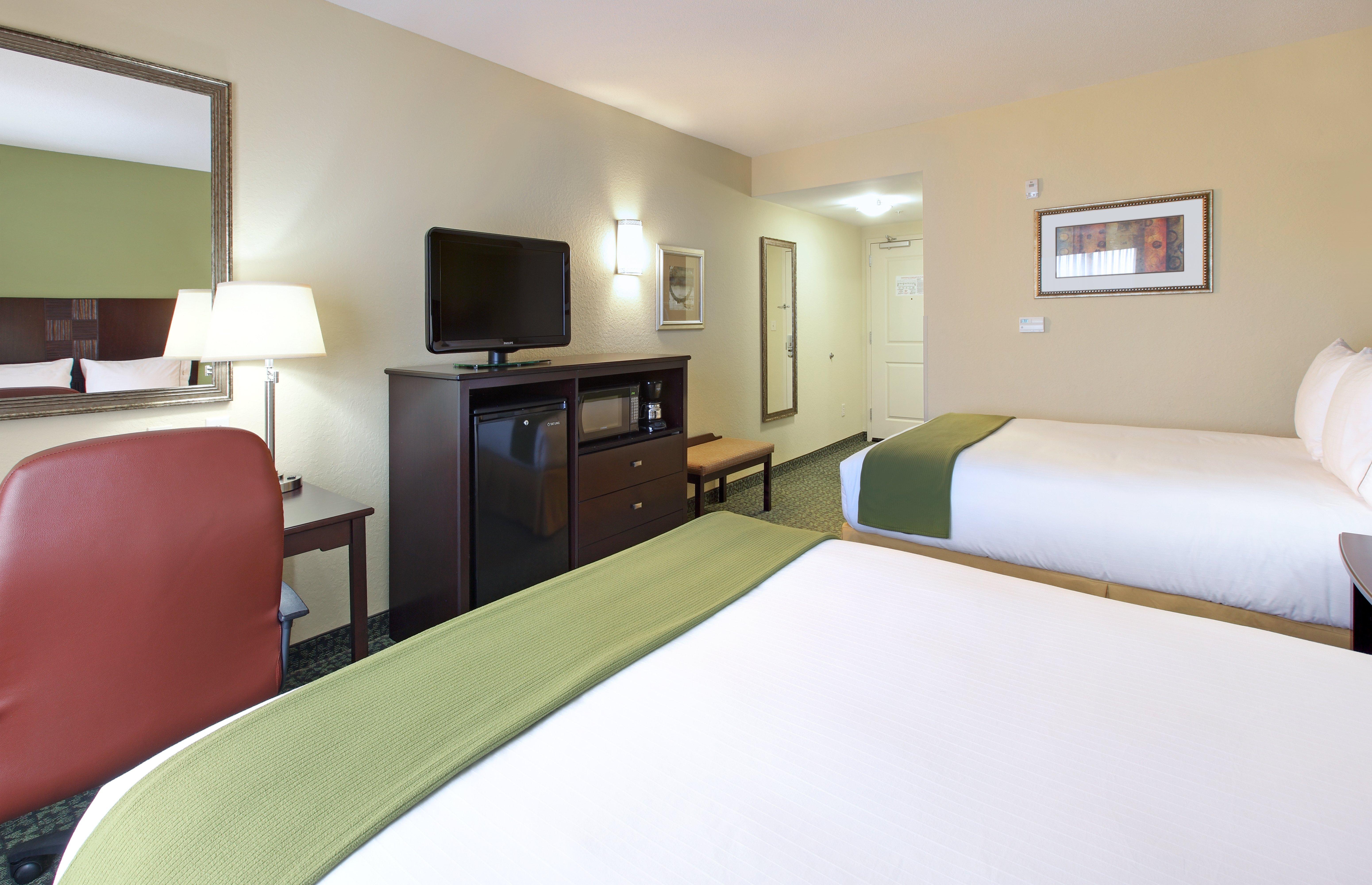 Holiday Inn Express & Suites Covington By Ihg Экстерьер фото